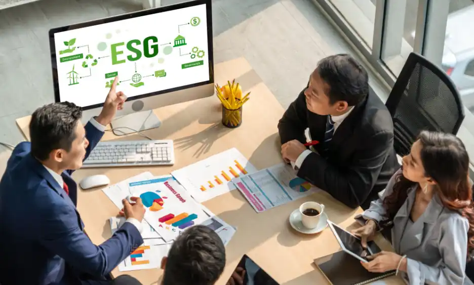 Understanding ESG Risks: 8 Common Challenges and Solutions | Blog | Report Yak